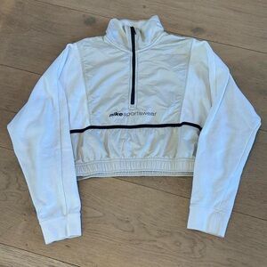 Nike Sportswear White Cropped Jacket
